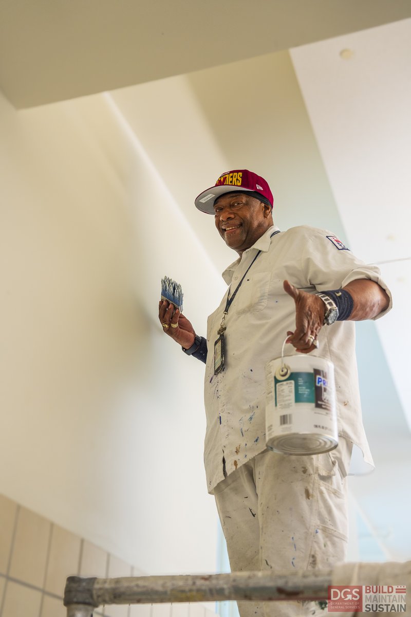 DCDGS's tweet photo. 🖌️Fresh paint ahead! By adding a fresh coat of paint to our walls and classrooms, our dedicated painters’ unit breathes new life into our buildings as they prepare our school facilities for the next school year. #DGSMaintainsDC #DGSAtWork https://t.co/TeTCScGtPo