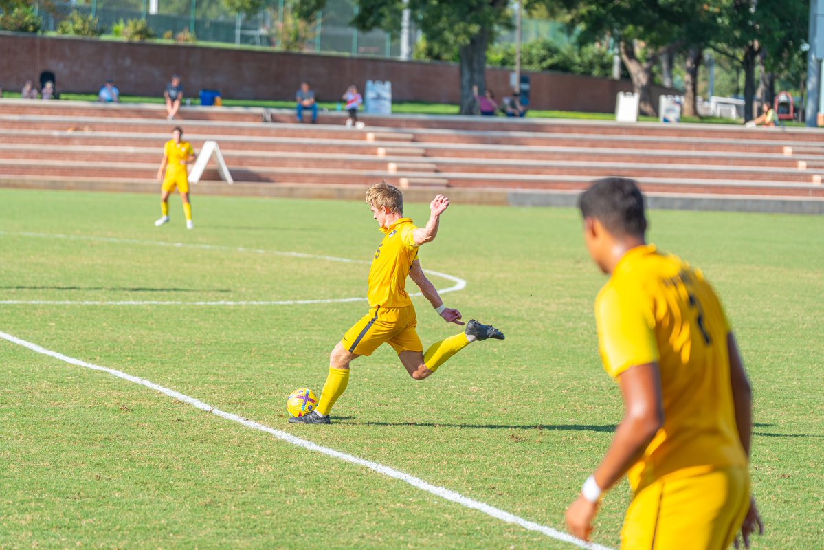 Our captain🫡⚽️ 

Michael Grimm has been selected as one of five finalists for the SCAC Man of the Year award! 🏴‍☠️