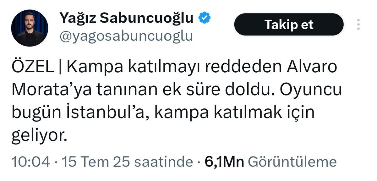 Gazeteci görünümlü ama hem dansöz hem amigo 😏