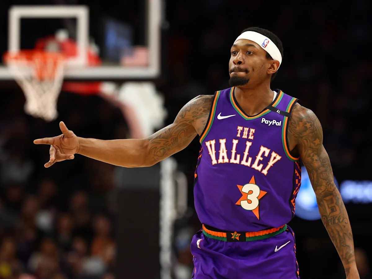 SleeperBucksNBA's tweet image. The Bucks made a strong push to sign Bradley Beal according to @BrettSiegelNBA and @ClutchPoints
Beal ultimately chose to go to Los Angeles to play with the Clippers
The Bucks still seem to be very active this offseason. We’ll see if that results in any more moves! #FearTheDeer