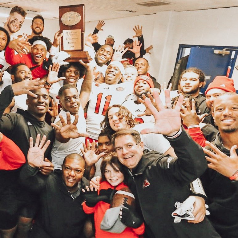 WOW! This one is special!! After a great conversation with <a href="/maxwellthurmond/">Max Thurmond</a> and <a href="/CJTrickett9/">Clint Trickett</a> I am blessed to say that I have received an offer from the Jacksonville State University! 🔴🐓#AGTG 
<a href="/Coach_Grass/">John Grass</a> <a href="/247recruiting/">247Sports Recruiting</a> <a href="/RivalsCamp/">Rivals Camp Series</a> @On3Recruits <a href="/PrepRedzoneSC/">Prep Redzone South Carolina</a> <a href="/PrepRedzone/">Prep Redzone 🏈</a>