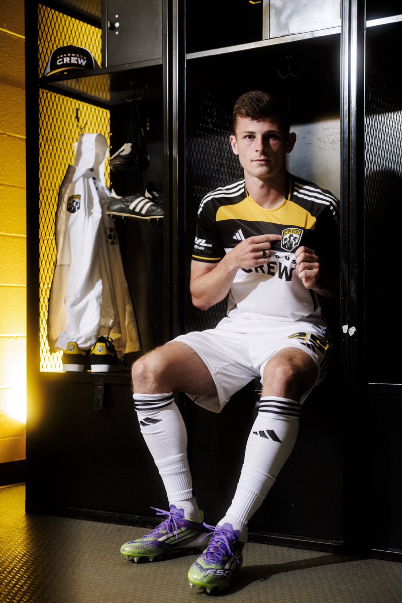 CrewAcademy96's tweet image. Homegrown Heritage 🏠
The Heritage Kit from The Archive Collection by @adidasfootball is here and we can’t get enough 🤩