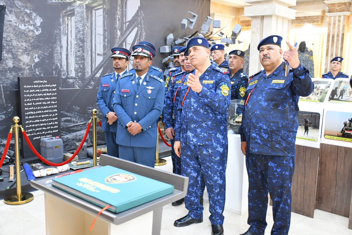 isf_qat's tweet image. زيارة وفد من قوة الأمن الداخلي (لخويا) برئاسة اللواء حمد حسن السليطي، المفتش العام للقوة ، إلى جمهورية العراق الشقيقة، التقى خلالها عددًا من القيادات الأمنية.
حيث تفقّد الوفد مديرية الاستجابة والسيطرة (911)، وكذلك اطّلع على مقر قيادة قوات الشرطة الاتحادية، وكان في استقبالهم…