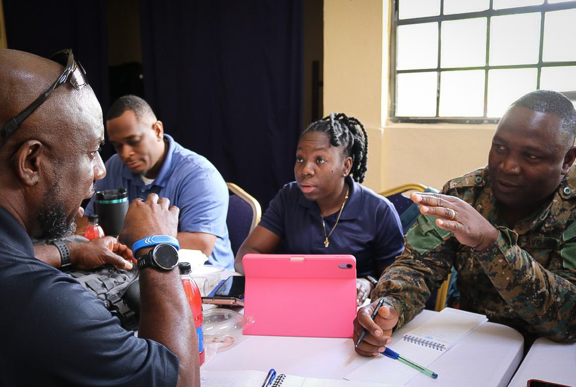 UNLIREC's tweet image. 👮🏾👮🏾‍♂️Officials from the Eastern Caribbean are in Grenada at the Armory Management Course to:
✅ Strengthen their technical skills
✅ Share experiences
✅ Build regional cooperation

Funded by INL - USA 🇺🇸