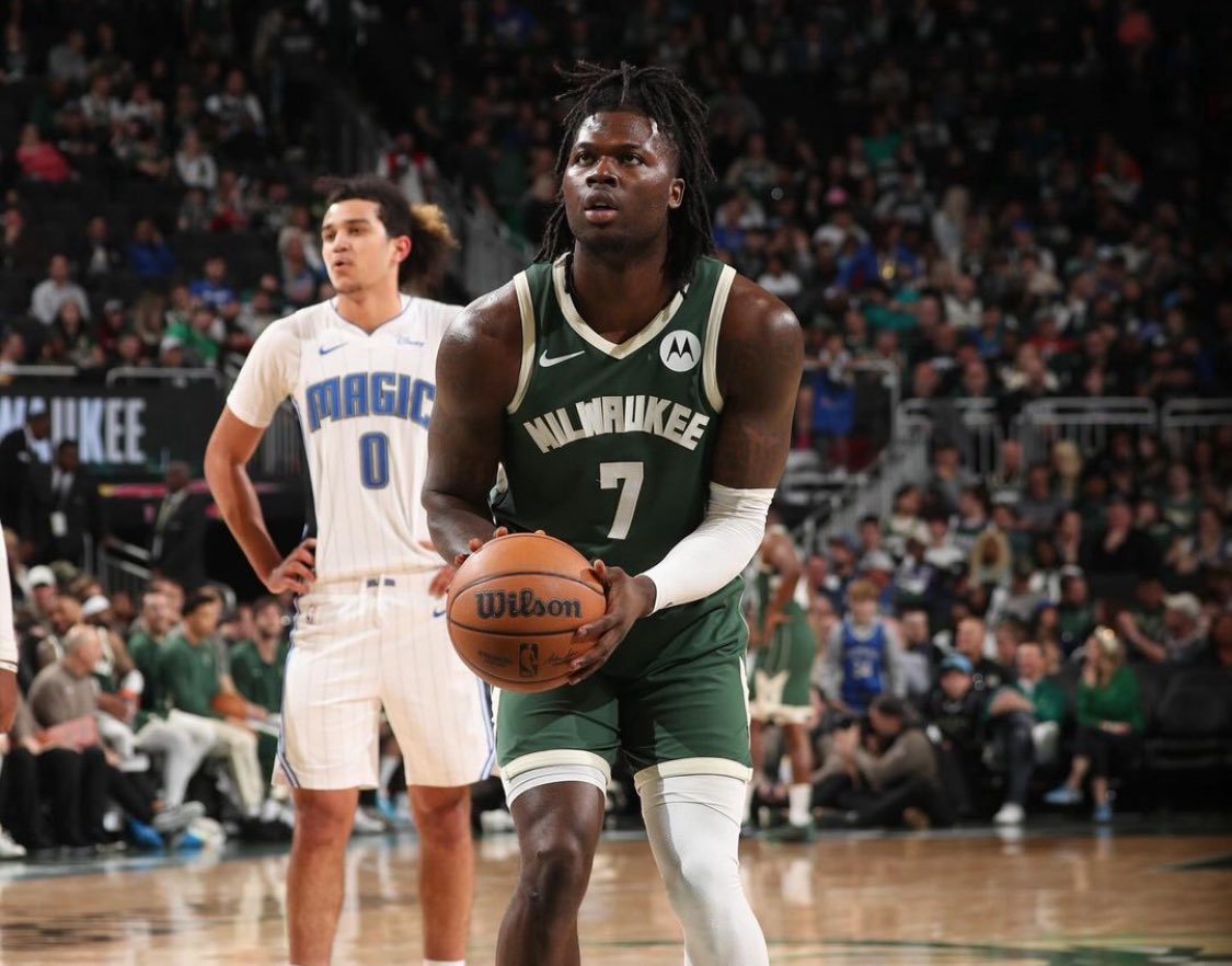 SleeperBucksNBA's tweet image. The Milwaukee Bucks have signed Chris Livingston to a one year, 2.3 million fully-guarenteed contract, per @ShamsCharania
Livingston was waived earlier this month, but played for the Bucks in Summer League and has been a top contributor. He is now back for this upcoming season.