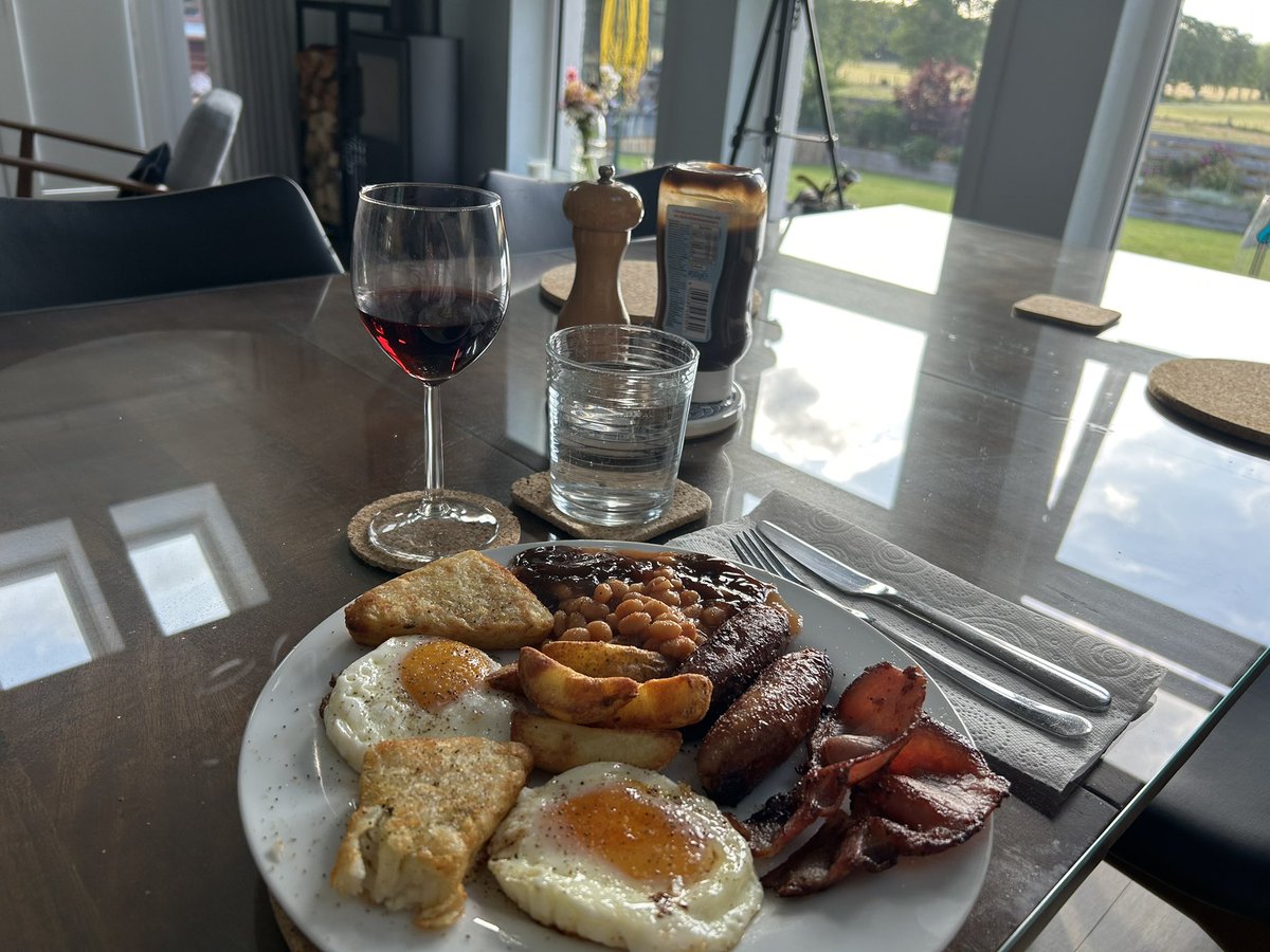 Mrs H out for her evening meal so I’ve been forced to raid the fridge! Rule of 2 observed <a href="/Dozibugger/">Nick</a> <a href="/WeHaveWaysPod/">WW2 Pod: We Have Ways of Making You Talk</a>