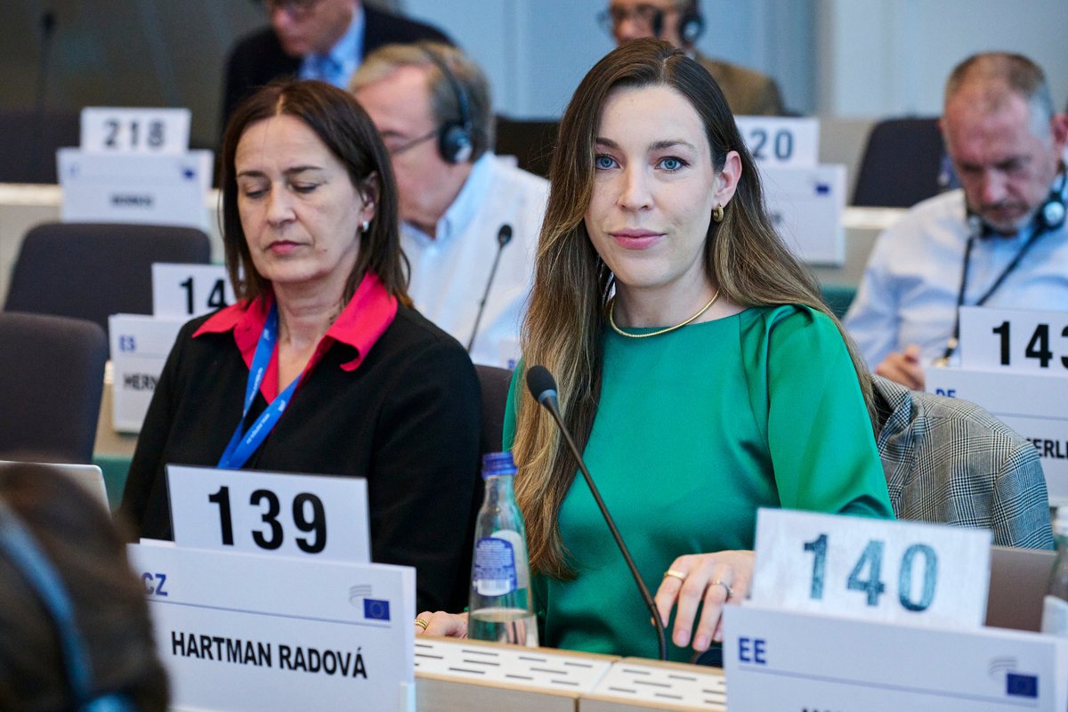 ⏳@eu2025dk commitment to strengthen 🇪🇺security and #competitiveness is welcome. But bold action is needed now:
➡️implement #SingleMarket
➡️measures to reduce #energy  costs and boost #competitiveness
➡️cut red tape
➡️pursue an ambitious trade agenda
<a href="/HartmanRadova/">Jana Hartman Radová</a> #EESCplenary