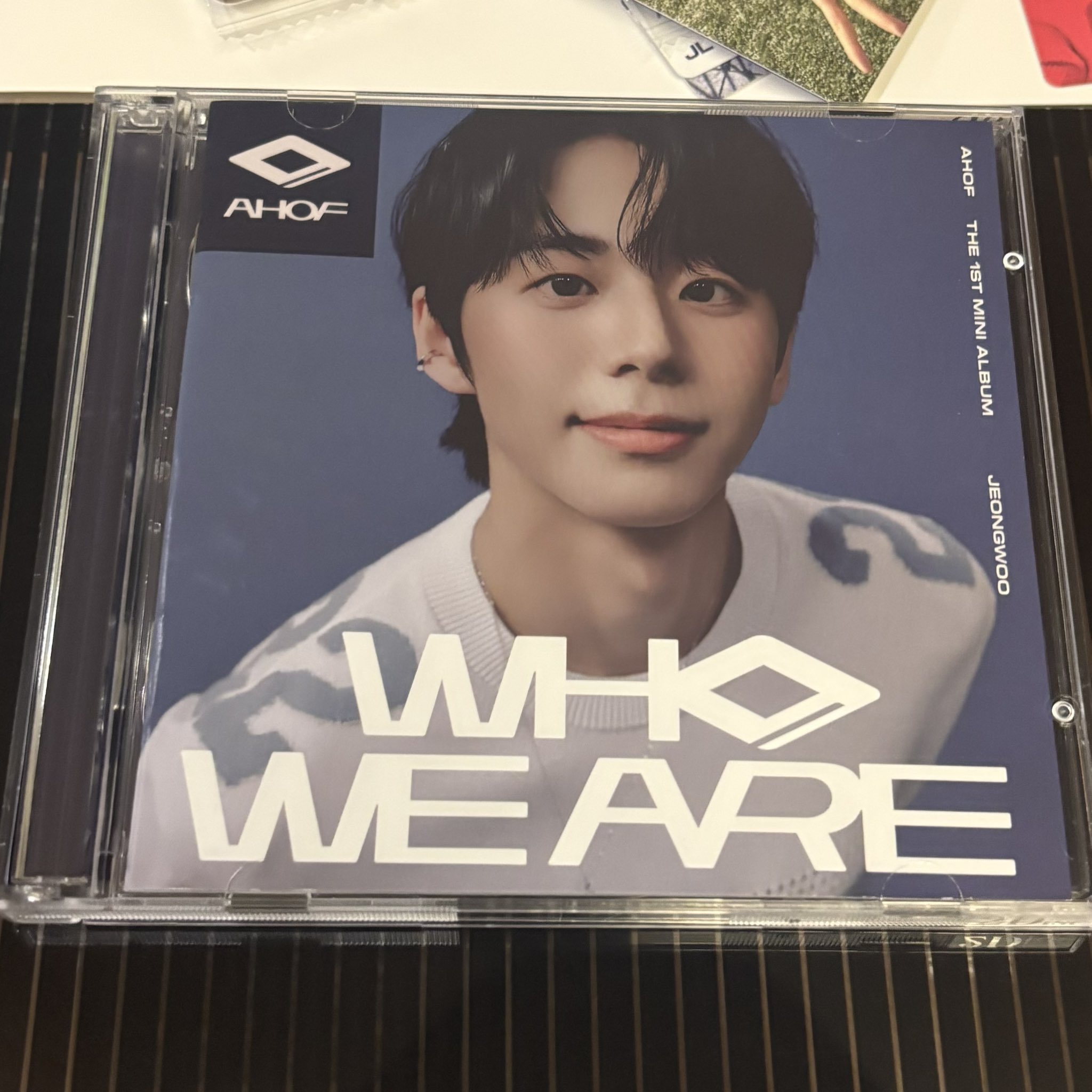 AHOF　公式　WHO WE ARE　サノク　シュアイボ　トレカ AHOF】シュアイボ トレカ 2枚セット WHO WE ARE QR盤 - メルカリ