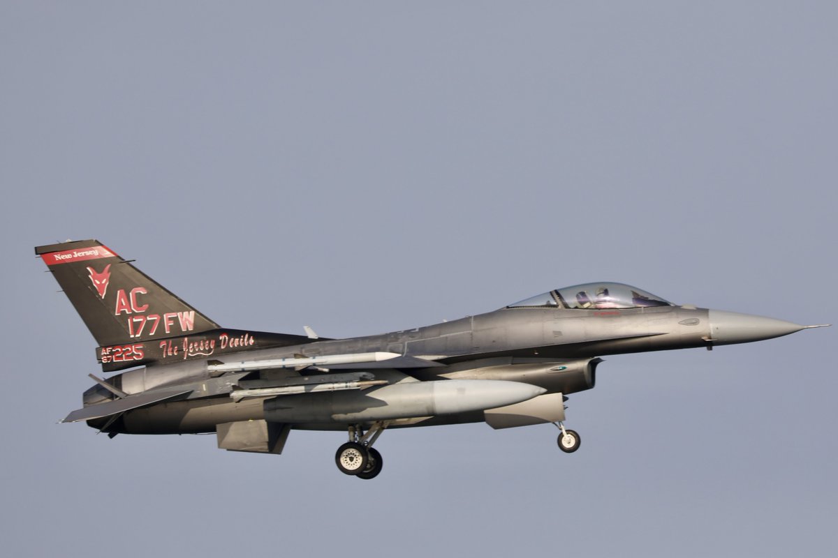 Mayumi33825876's tweet image. #16の日
F-16C 177WG🇺🇸Have a good night☆
📷15,July,2025 MCAS Iwakuni.