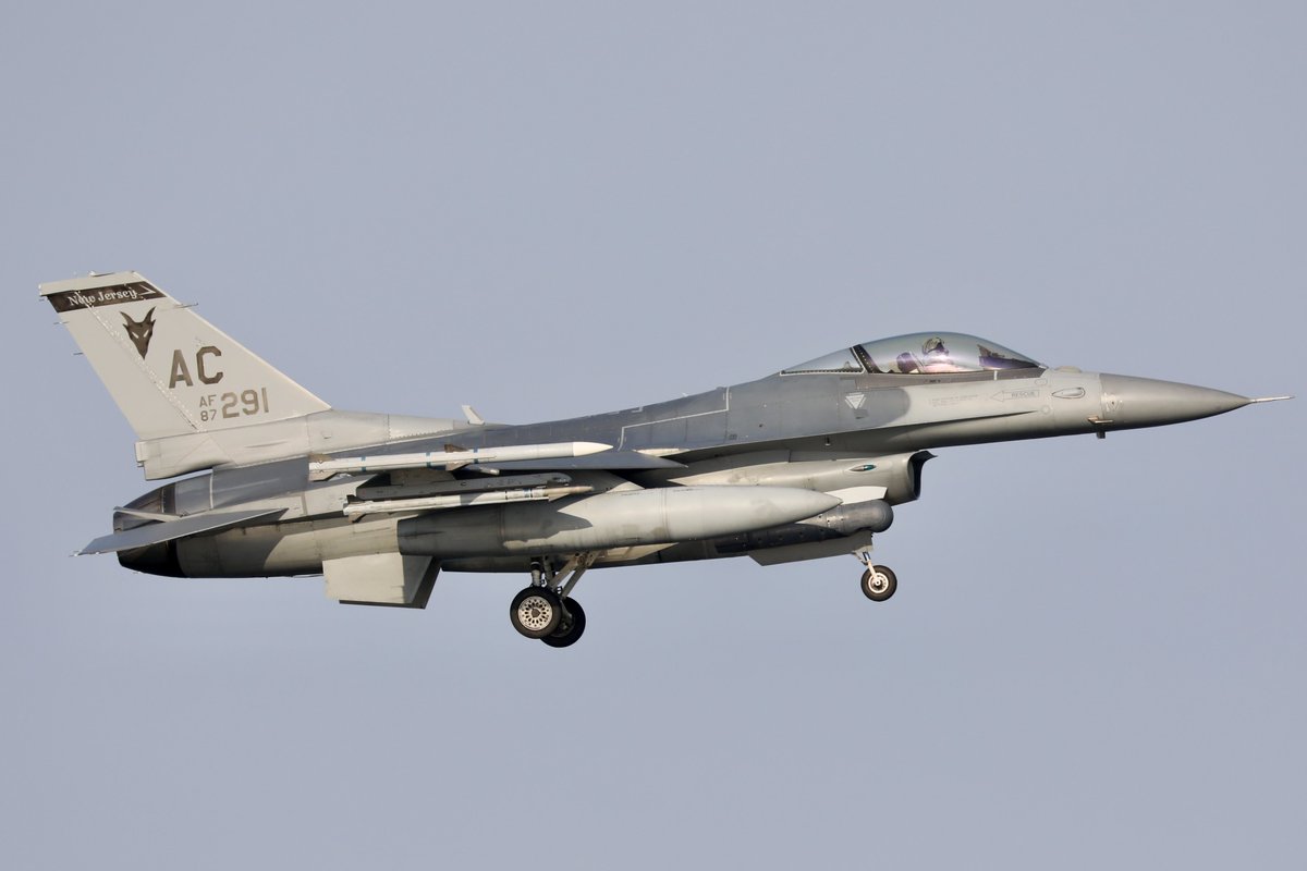 Mayumi33825876's tweet image. #16の日
F-16C 177WG🇺🇸Have a good night☆
📷15,July,2025 MCAS Iwakuni.