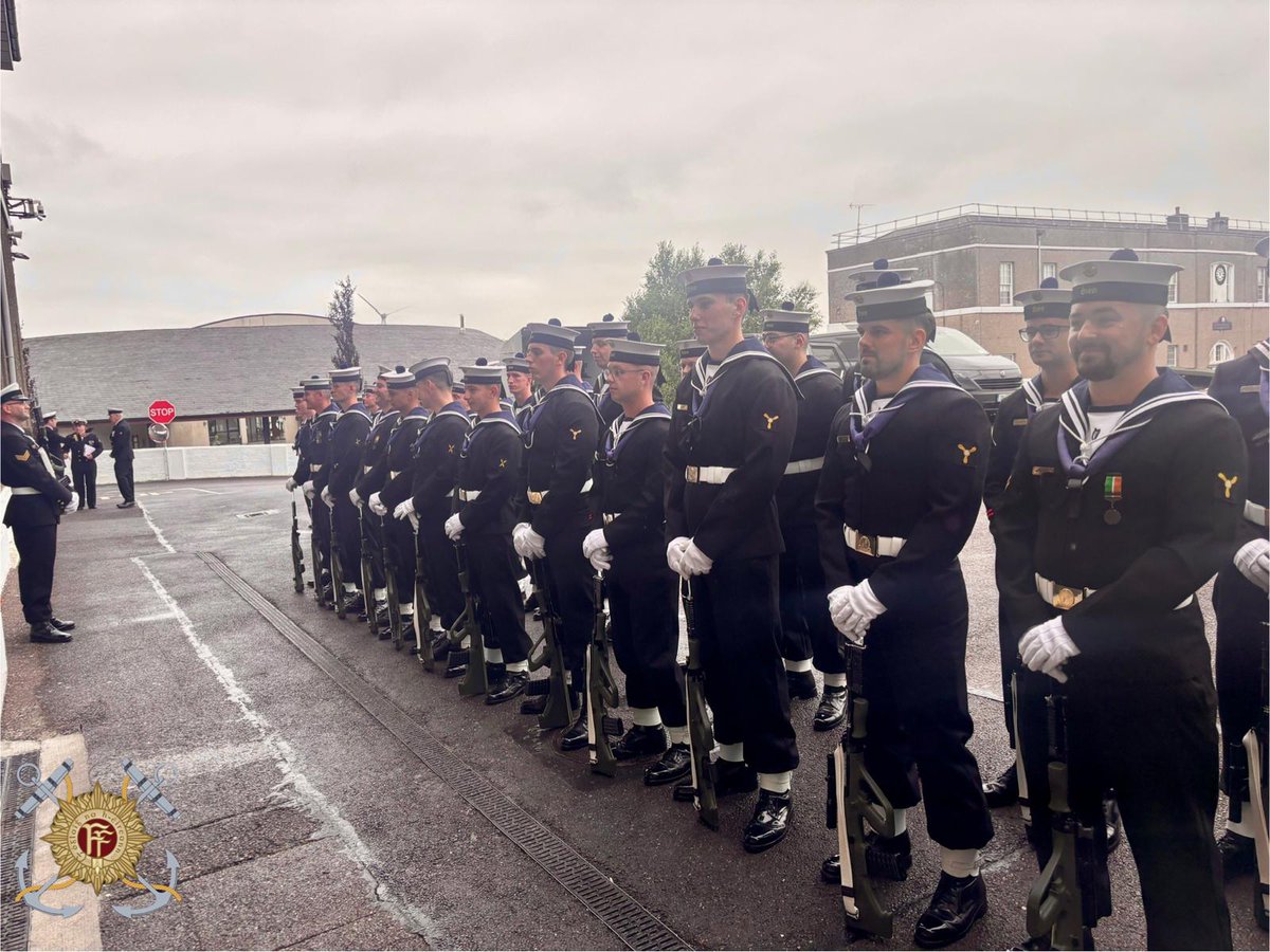 naval_service's tweet image. 🚢 Lots happening at the Irish Navy Base, as we gear up for the 63rd Cadet Class Commissioning Ceremony this Friday! Drill rehearsals, final touches & teamwork – all to honour Ireland’s future Naval Officers. 🇮🇪👏
#Navy #BehindTheScenes