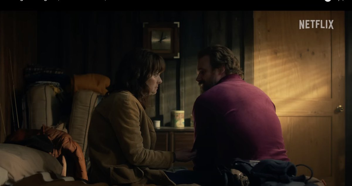 strangerryderrr's tweet photo. Guys it’s them on the bed!!! https://t.co/romqc64b0e
