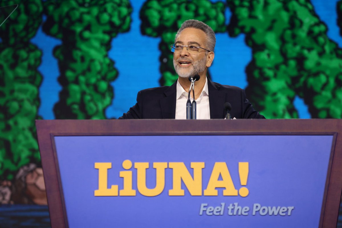 LIUNA's tweet image. Oscar De La Torre, VP & @NCDCL Business Manager, shares how he’s driving LIUNA’s mission across the NorCal region. Paul Hogrogian, VP & NPMHU President, brought the laughs—and the hard truths. Two leaders, same mission….#MarchToOneMillion