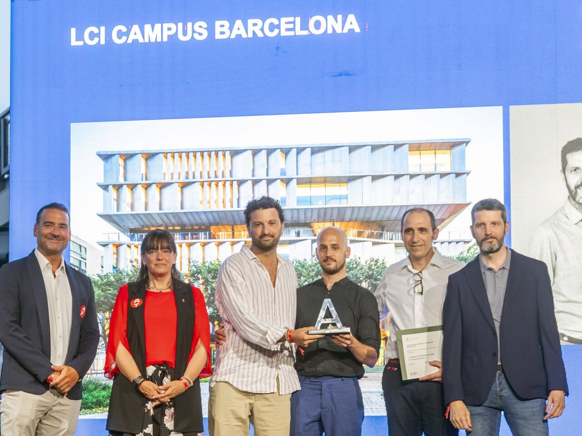 🏆 Nuestro campus ha sido galardonado con el Premio Cataluña Construcción 2025 a la Dirección de Ejecución de la Obra, otorgado por <a href="/cateb_barcelona/">Cateb</a> junto a <a href="/CGATEsp/">CGATEsp</a> y <a href="/ArquinFAD/">ArquinFAD</a>.

👏 Enhorabuena al equipo de Betarq por este gran reconocimiento.

🔗 Info: tinyurl.com/b2pe9fzn.