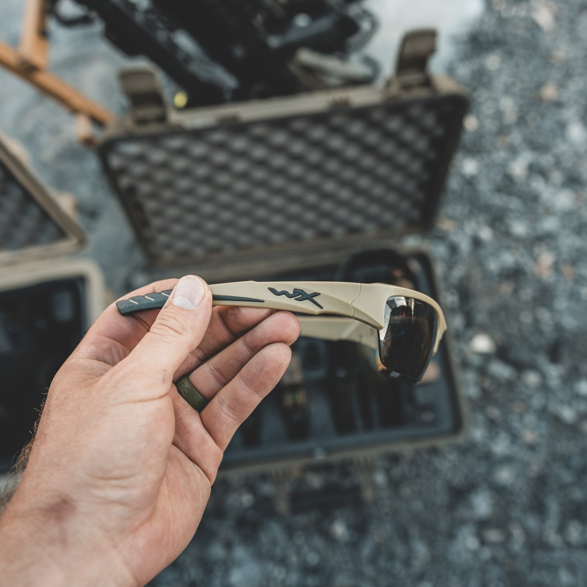 Eye pro that fits comfortably under ear pro and is RX-capable. ✅

Level up your eye pro with the WX Valor
