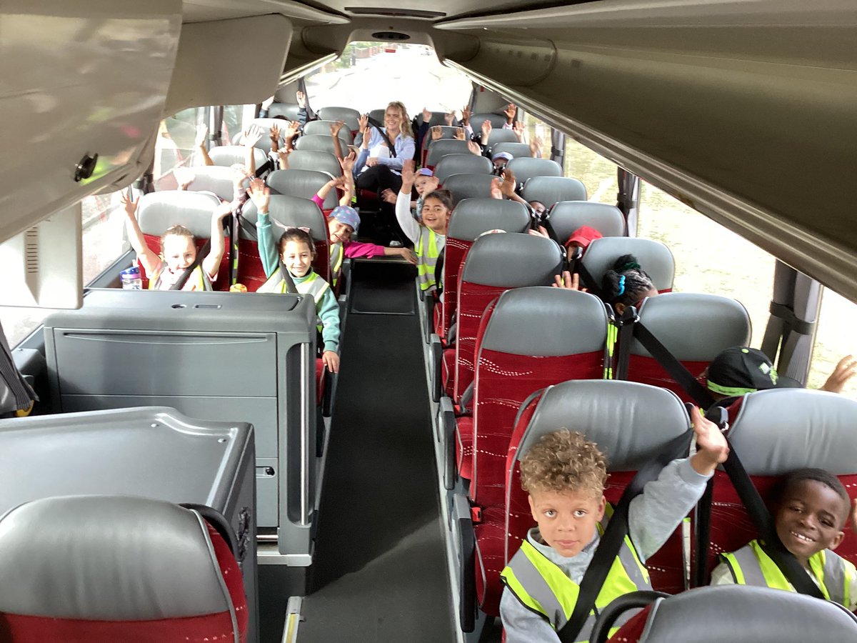 StGerardsBham's tweet image. Year One are off to Dudley Zoo!