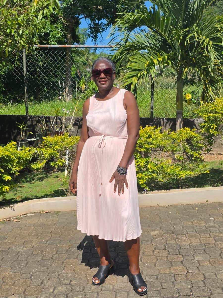 usainbolt's tweet image. Happy Birthday to my Mommy.. just know yuh one son is always here for you 💯🌸