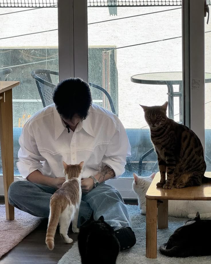 ___kyv08's tweet image. ᅠ            
ᅠ           
ᅠ        Kaoru Yamikage.
ᅠ        not new to rp. restarting.
ᅠ        like / rt to be mutuals.
ᅠ        kaoruyamikage.carrd.co
ᅠ        
ᅠ
ᅠ