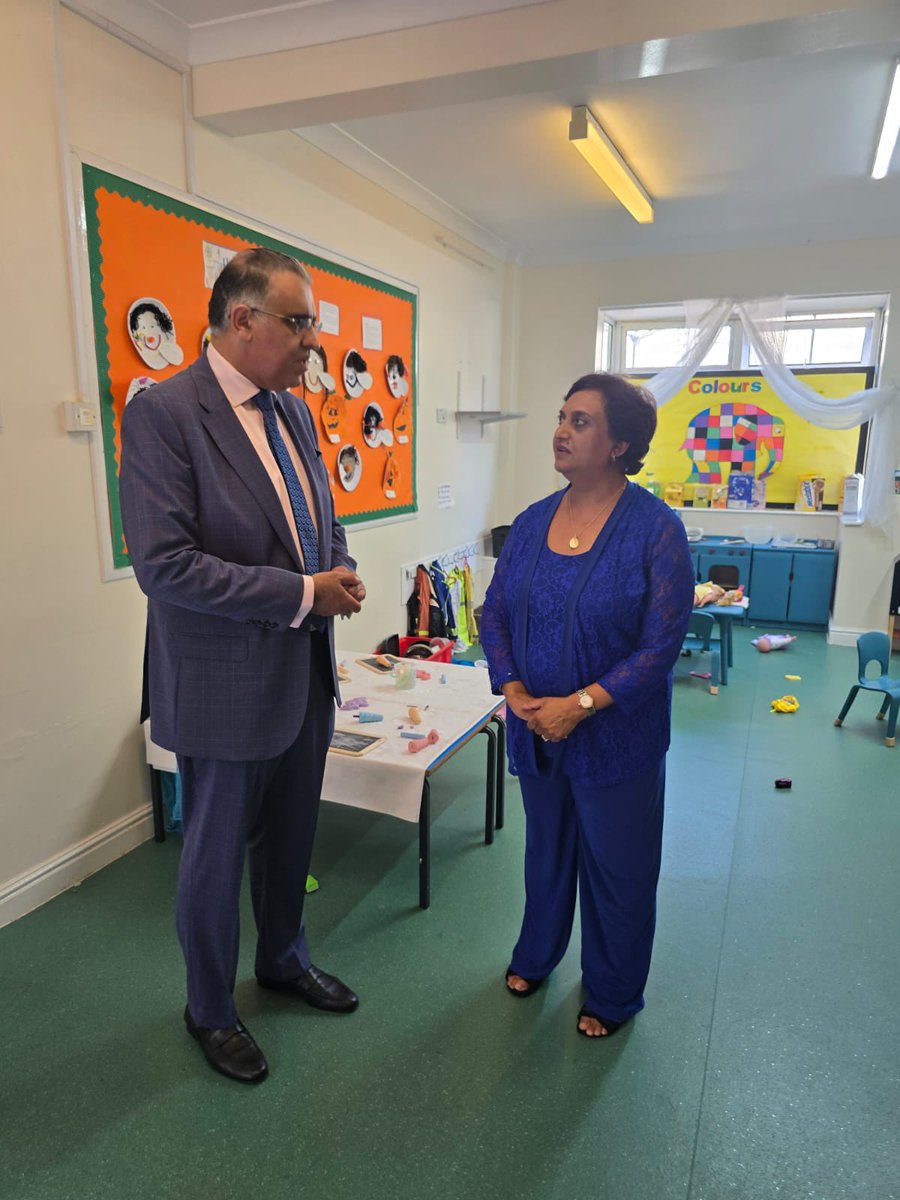 TahirAliMP's tweet image. I was glad to help commemorate the 20th anniversary of Russell Nursery School, which has consistently provided first-class care to children from across the constituency.
A real credit to the staff and the leadership team who make it such a special place.