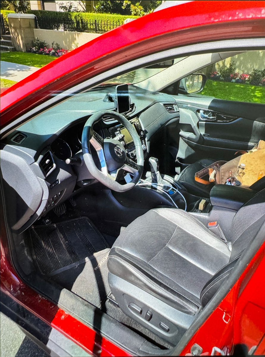 Metrotown area Bike patrols.

Driver passed out in idling parked car.

Open bottle of vodka.

Man arrested, blows over 2.5 times legal limit.

Investigation ongoing.