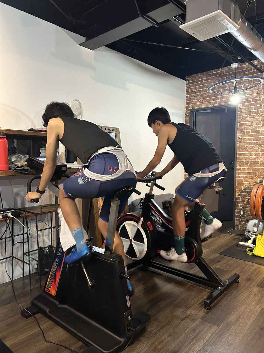 午前中はTRUTH練習 メニュー完結後、大雨に打たれながら帰宅 午後は