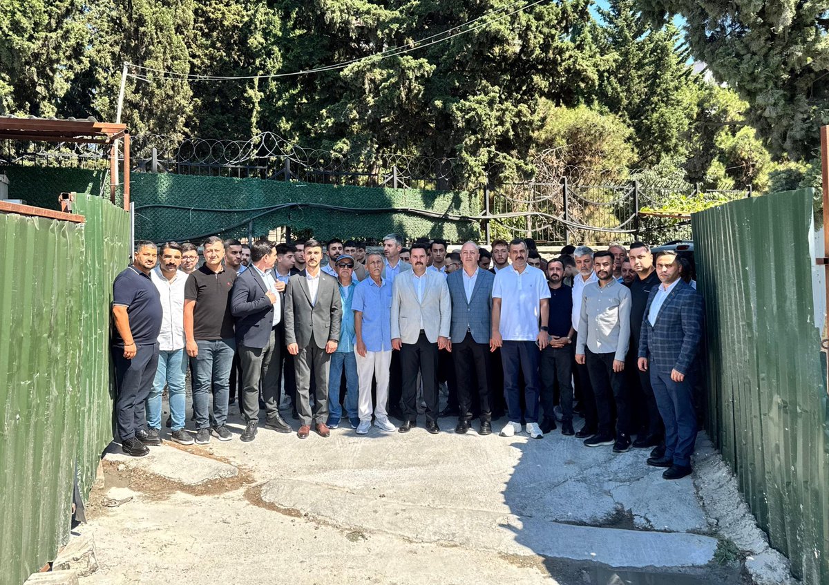 Ülkücü Şehidimiz Velican Oduncu Ağabey’imizi şehadetinin sene-i devriyesinde kabri başında dualarla yad ettik.

Aziz Ruhu şad, mekanı cennet olsun.