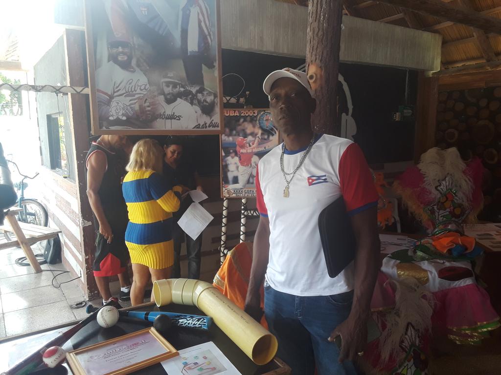 Trabajadores del INDER de Caibarién participan en la II Feria Expositiva Municipal de Innovación para el Desarrollo. #indercaibarién #juntosporcaibarién #VillaClaraConTodos