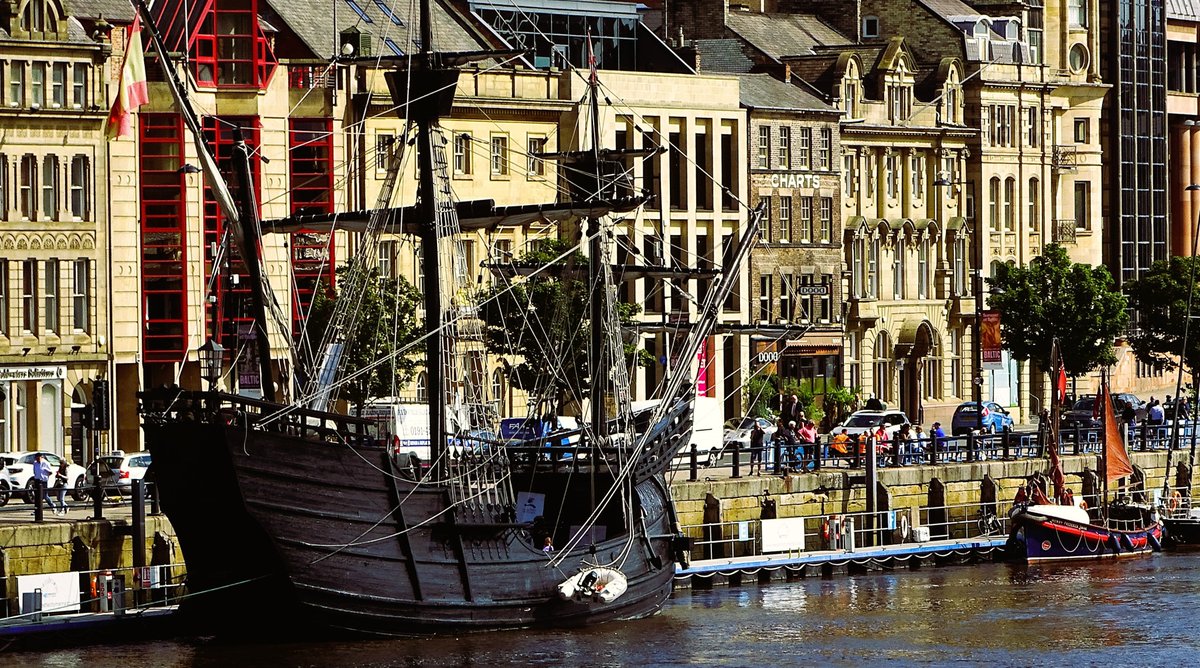 jac61941964's tweet image. Nao Victoria is a replica of the Spanish vessel which was the first ship to circumnavigation of the globe, currently berthed at the Newcastle City Marina at the Newcastle Quayside.
#NaoVictoria
#Newcastle
#Tyne
#ship