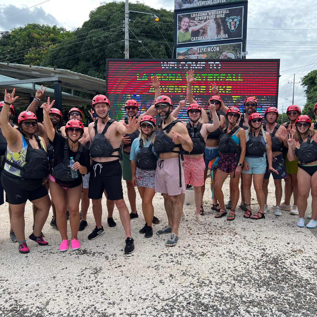 safehavensecure's tweet image. Not every job rewards you with a trip to Costa Rica.
But then again… not every job is Safe Haven. 😎🌴

Shout-out to the Pinpoint team for earning every second of sunshine.

#WorkPerks #CompanyCulture #NowHiring