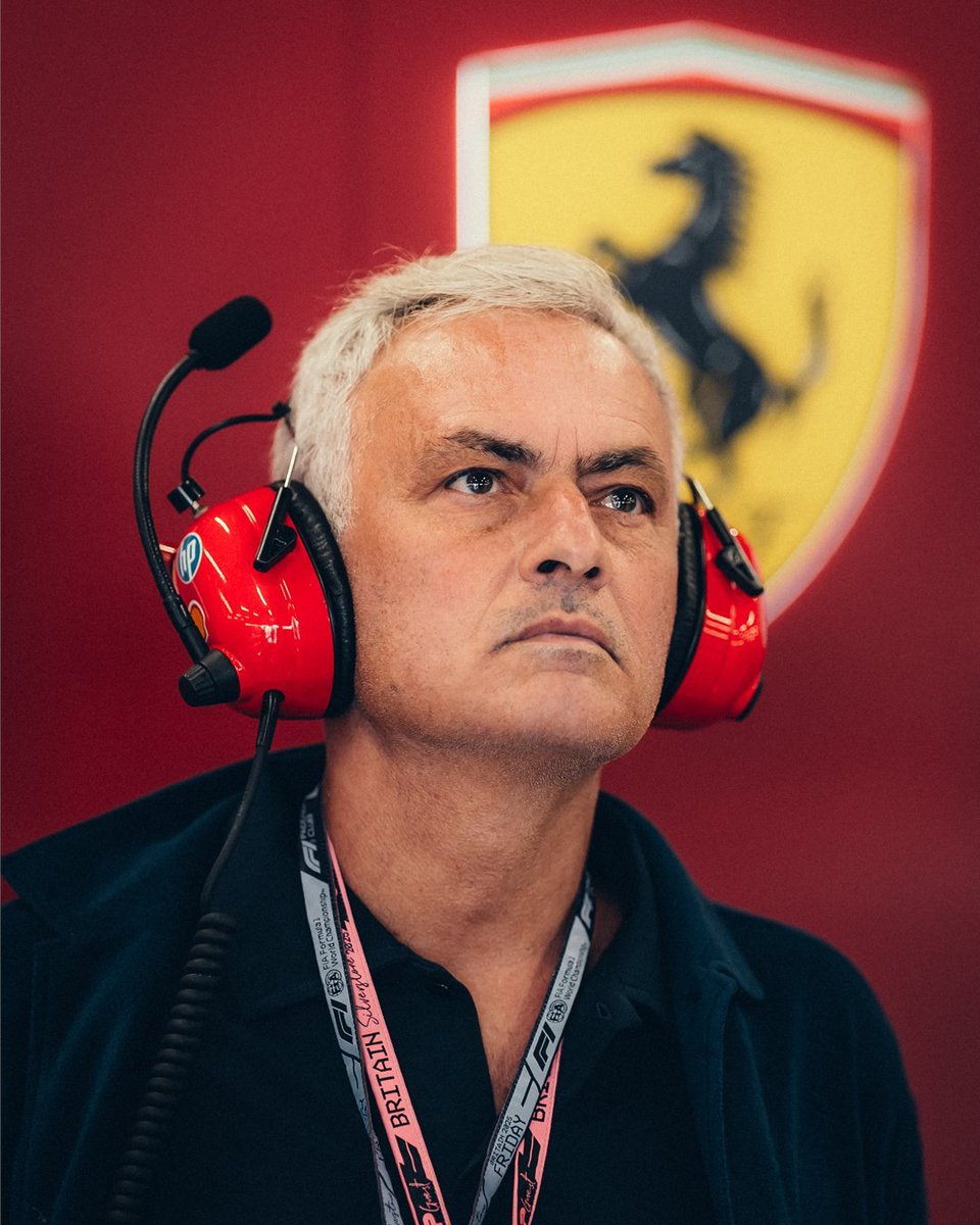 bbosports's tweet photo. Jose Mourinho, temposu yüksek bir kanat istiyor.

(Yağız Sabuncuoğlu) https://t.co/8UmtBrPDS5