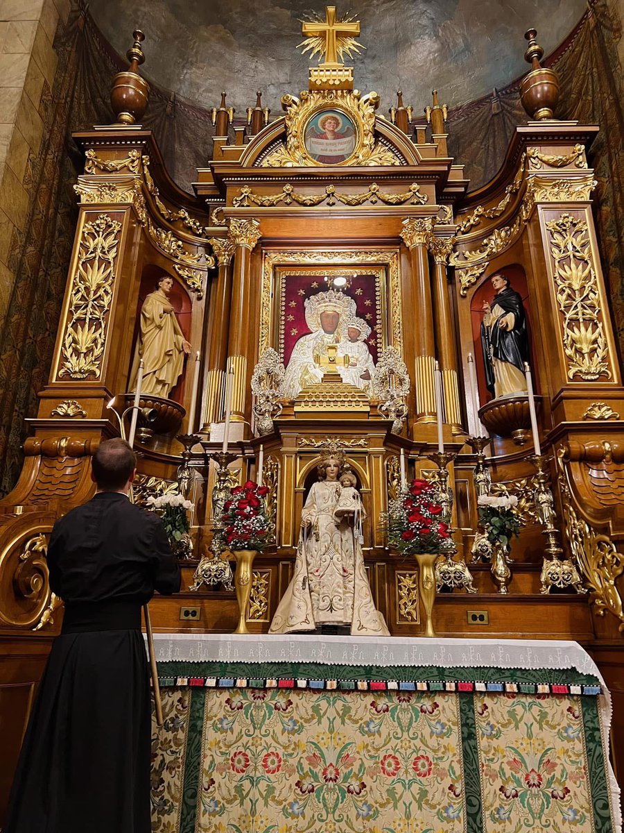 SJCantius's tweet image. Our Lady of Mt. Carmel, pray for us.
Join us for a Low Mass at 7:30pm followed by the enrollment in the brown scapular.