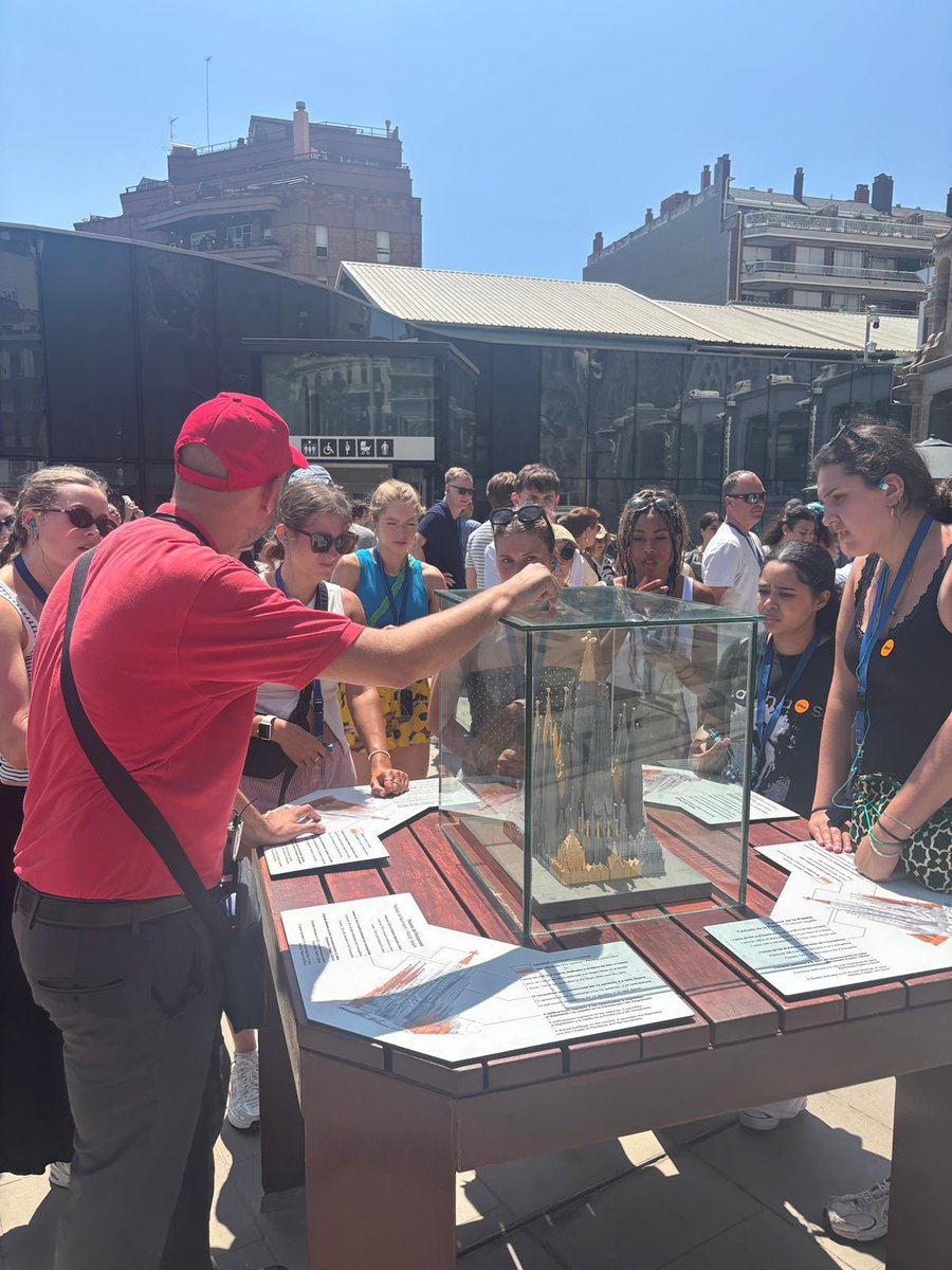 Carlton le Willows (@deltaclw) on Twitter photo <a href="/DeltaCLW/">Carlton le Willows</a> art students soak up the sunshine - and the sights - on an a level trip to Barcelona. Today they visited Gaudi’s iconic Sagrada Familia and the Design Museum of Barcelona the Disseny Hub. <a href="/DeltaCLW/">Carlton le Willows</a> art students soak up the sunshine - and the sights - on an a level trip to Barcelona. Today they visited Gaudi’s iconic Sagrada Familia and the Design Museum of Barcelona the Disseny Hub.