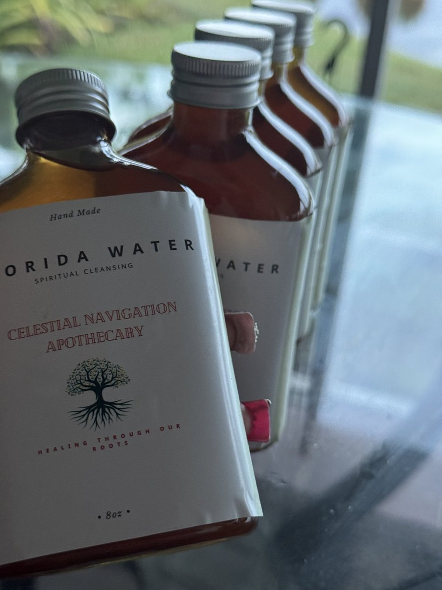 hottiereads's tweet image. โจ NOW AVAILABLE: Handmade Florida Water โจ
Rooted in tradition, made with intention.
My handcrafted Florida Water is officially in stock and ready to ship โ spiritually blessed and brewed under the Florida sun with fresh herbs, citrus, and protective roots. Each batch is madeโฆ