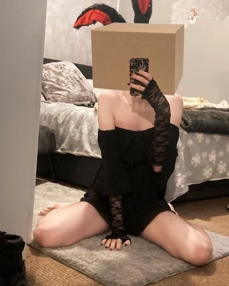 Box2 tweet media