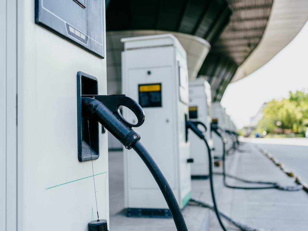 Cenex, in partnership with Energy Saving Trust, has been selected to assist in delivering the UK government’s new Depot Charging Scheme (DCS). #Cenex #Depotcharging #EnergySavingTrust
evfleetworld.co.uk/cenex-and-ener…