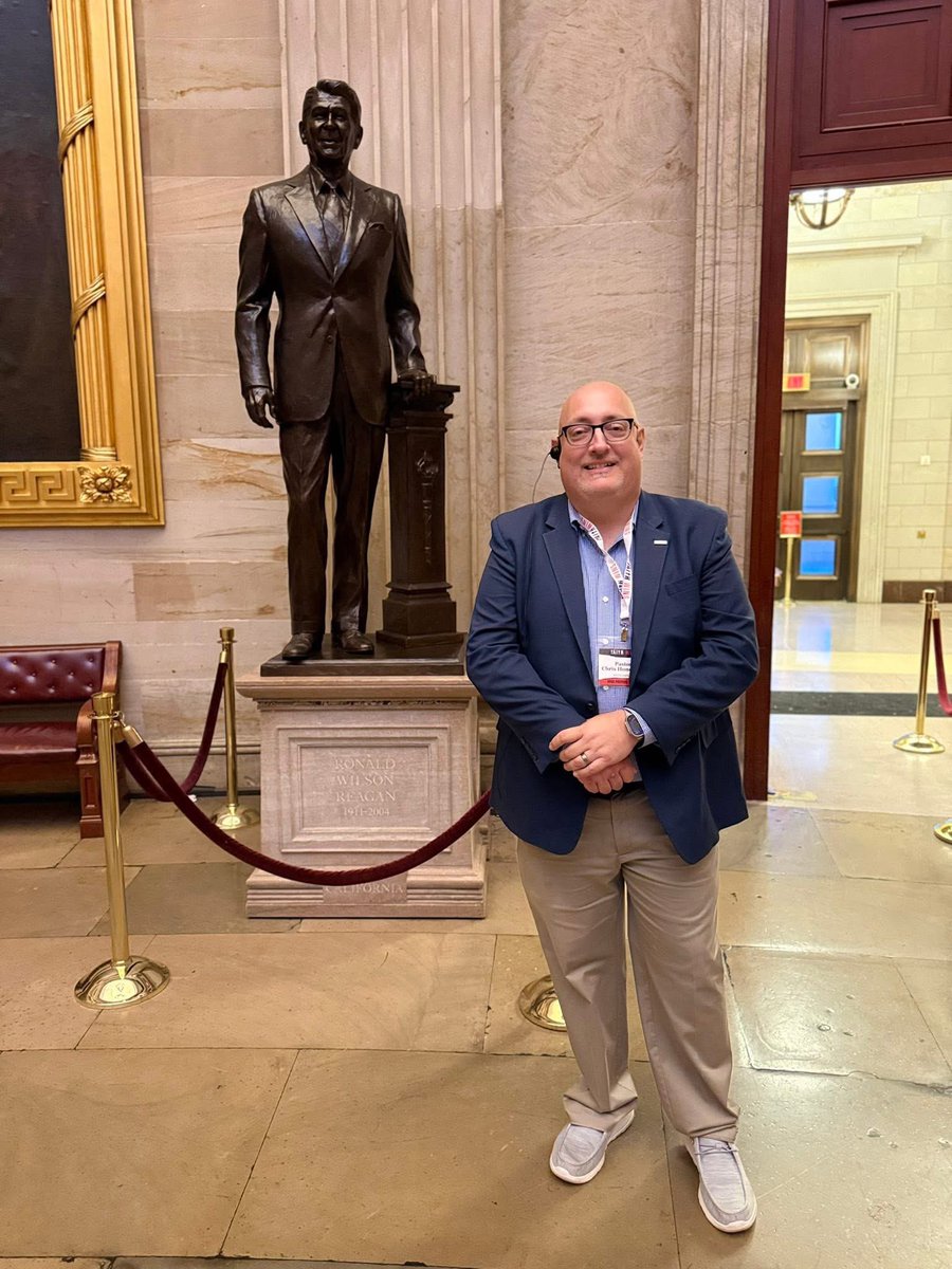 ChrisHoneycutt's tweet image. Last day in DC! The @FaithWinsOrg Pastors Summit was incredible!