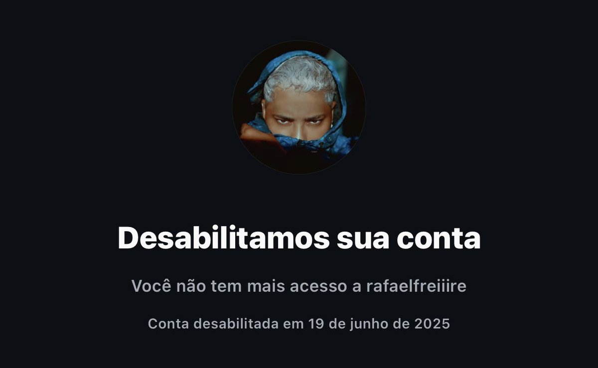 Tô numa fase difícil demais. Perdi meu iPhone de trabalho, o Instagram baniu minha conta (minha única renda) e quando tentei correr atrás usando a moto, sofri um acidente. Tudo de uma vez. Mas sigo firme. Deus sabe de tudo. Sem trabalho sem insta sem moto sem dinheiro é assim vai