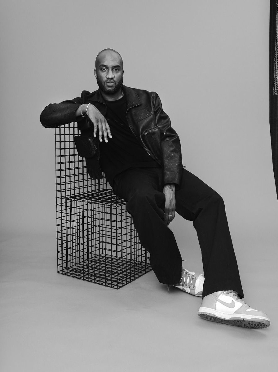 StreetFashion01's tweet image. A Virgil Abloh Exhibition is coming to Paris This September for Paris Fashion Week!🖤