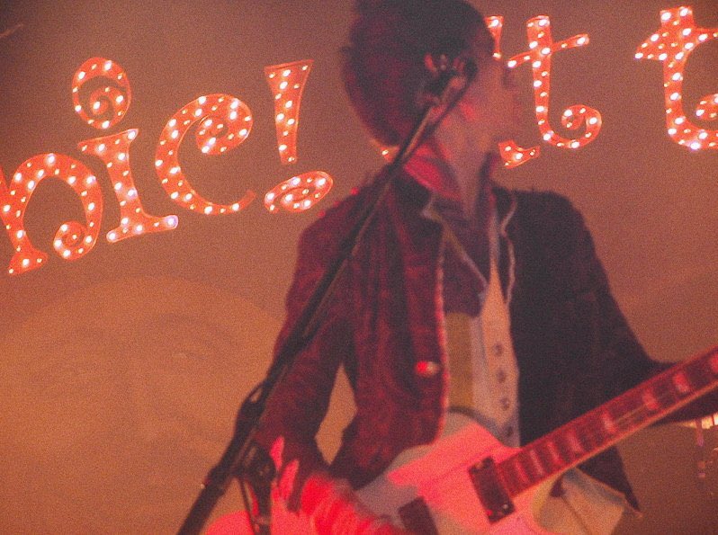 hourlyryanross's tweet image. 
