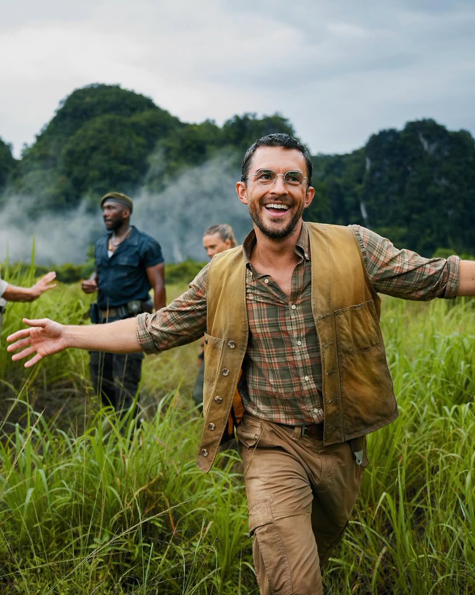 Dancing through life.༄ Fake! tweet media