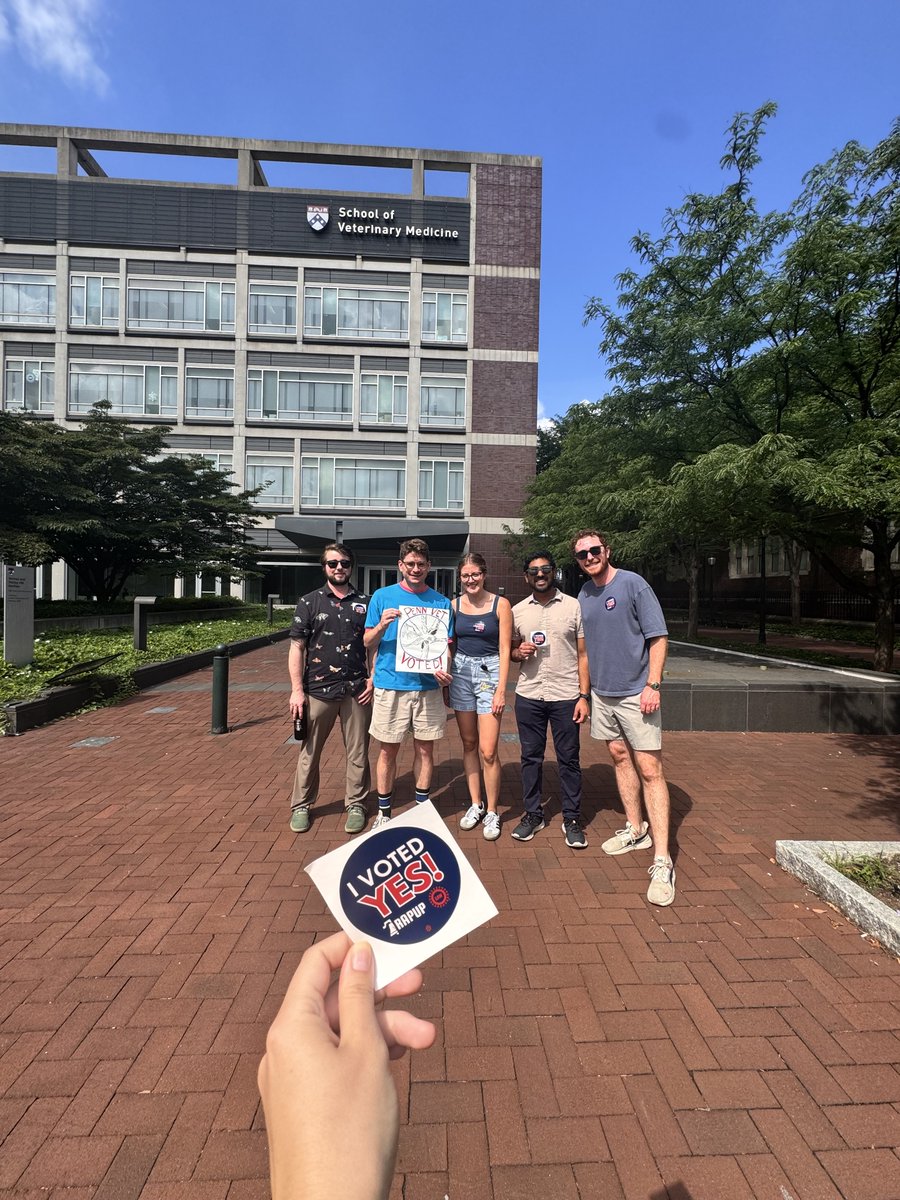 RAPUP_UAW's tweet image. Penn Vet out there starting the day strong by voting YES! Let's go, RAPUP!