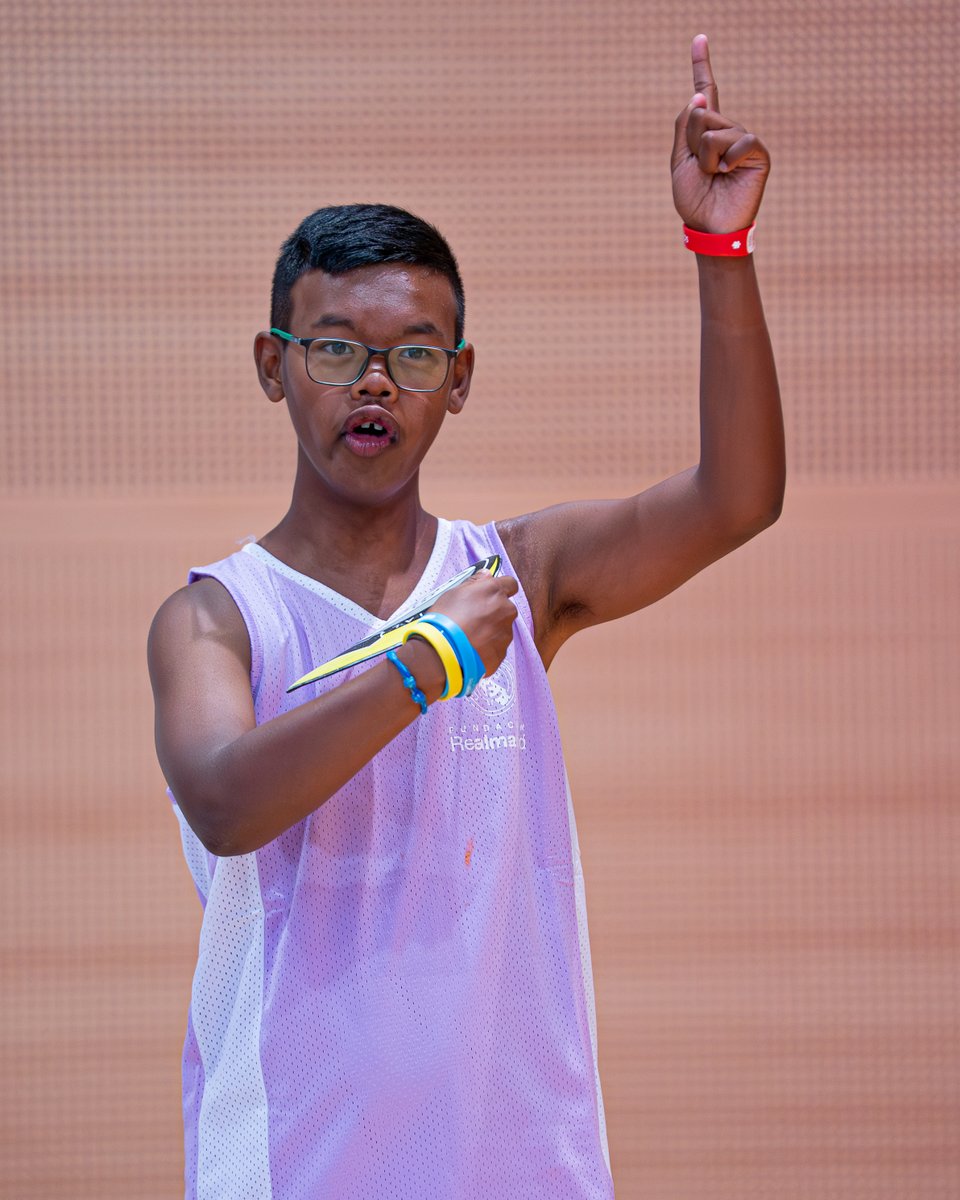 Fun_Realmadrid's tweet image. ✅ ¡Seguimos viviendo momentos únicos en nuestro XI Campus Adaptado!
💟 Durante el segundo y tercer día hemos trabajado dos valores fundamentales: la autonomía y la salud, pilares clave para el desarrollo personal de nuestros participantes.
🏀 Nuestros días han estado llenos de…