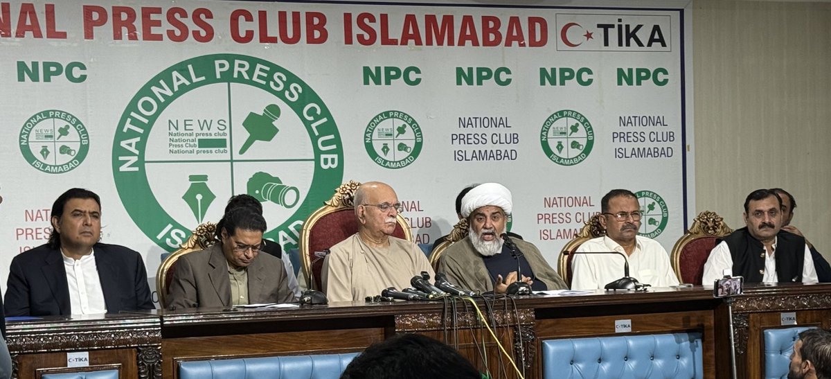 پاکستان کو اگر کسی چیز سے نجات مل سکتی ہے تو وہ صرف اور صرف آئین کی بالادستی، قانون کی حکمرانی اور پارلیمان کے تقدس کی بحالی سے ممکن ہے۔ یہ ملک اب مزید غیر آئینی فیصلوں اور جمہوریت دشمن سازشوں کا متحمل نہیں ہو سکتا۔ ہم ہر اُس ترمیم اور قرارداد کو مسترد کرتے ہیں جو عوامی رائے اور