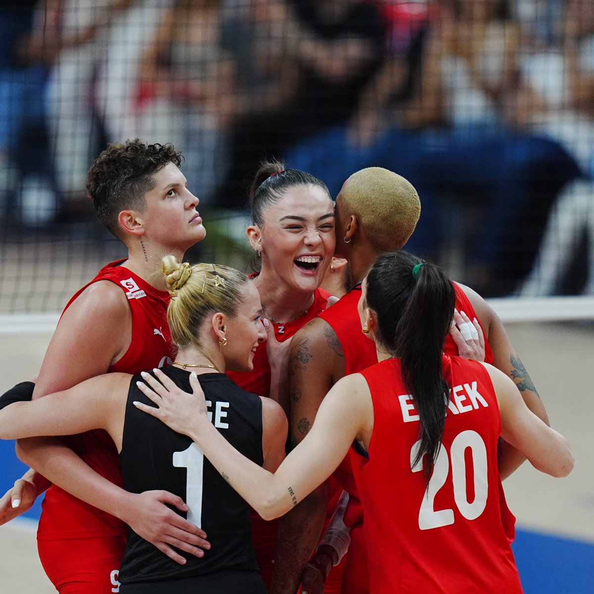 4Bir4Bir 🏐 (@4141sport) on Twitter photo 🚨 Türkiye - Japonya VNL çeyrek final maçı TRT 1’den yayınlanacak.
🗓️ 24 Temmuz Perşembe
🕟 17:30
✍🏻 <a href="/enesyalniz/">Enes Yalnız</a> 🚨 Türkiye - Japonya VNL çeyrek final maçı TRT 1’den yayınlanacak.
🗓️ 24 Temmuz Perşembe
🕟 17:30
✍🏻 <a href="/enesyalniz/">Enes Yalnız</a>