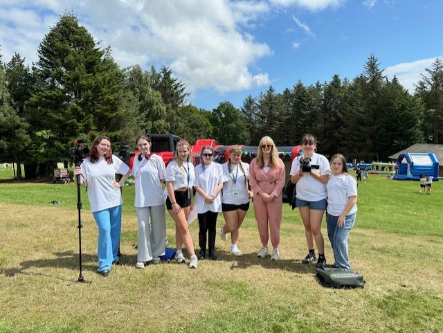 Celebrated the UNCRC’s 1st anniversary in Scots law alongside amazing young carers at #ScottishYoungCarersFestival. However their stories &amp; struggles remind us there’s more work to do to ensure their rights are respected, protected &amp; fulfilled. 

 More: bit.ly/4eYF6wu