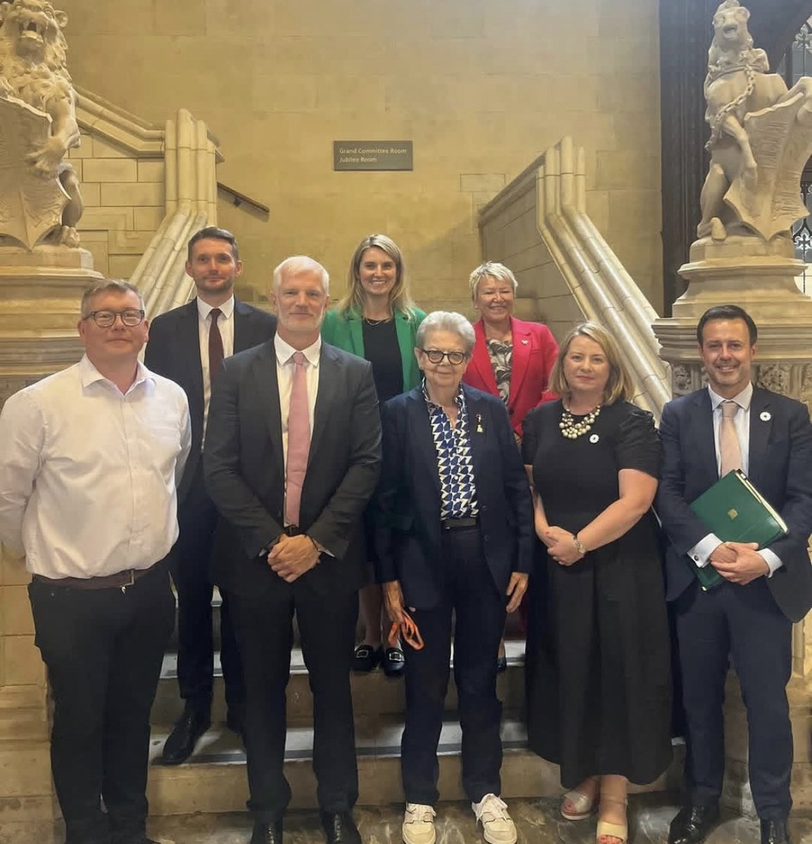 AlistairCarns's tweet image. I was honoured to be able to discuss LGBTQ military personnel who faced dismissal, discharge or mistreatment due to their sexuality while serving between 1967 and 2000.
We’re taking decisive action to ensure LGBT veterans receive the recognition they deserve by increasing staff…