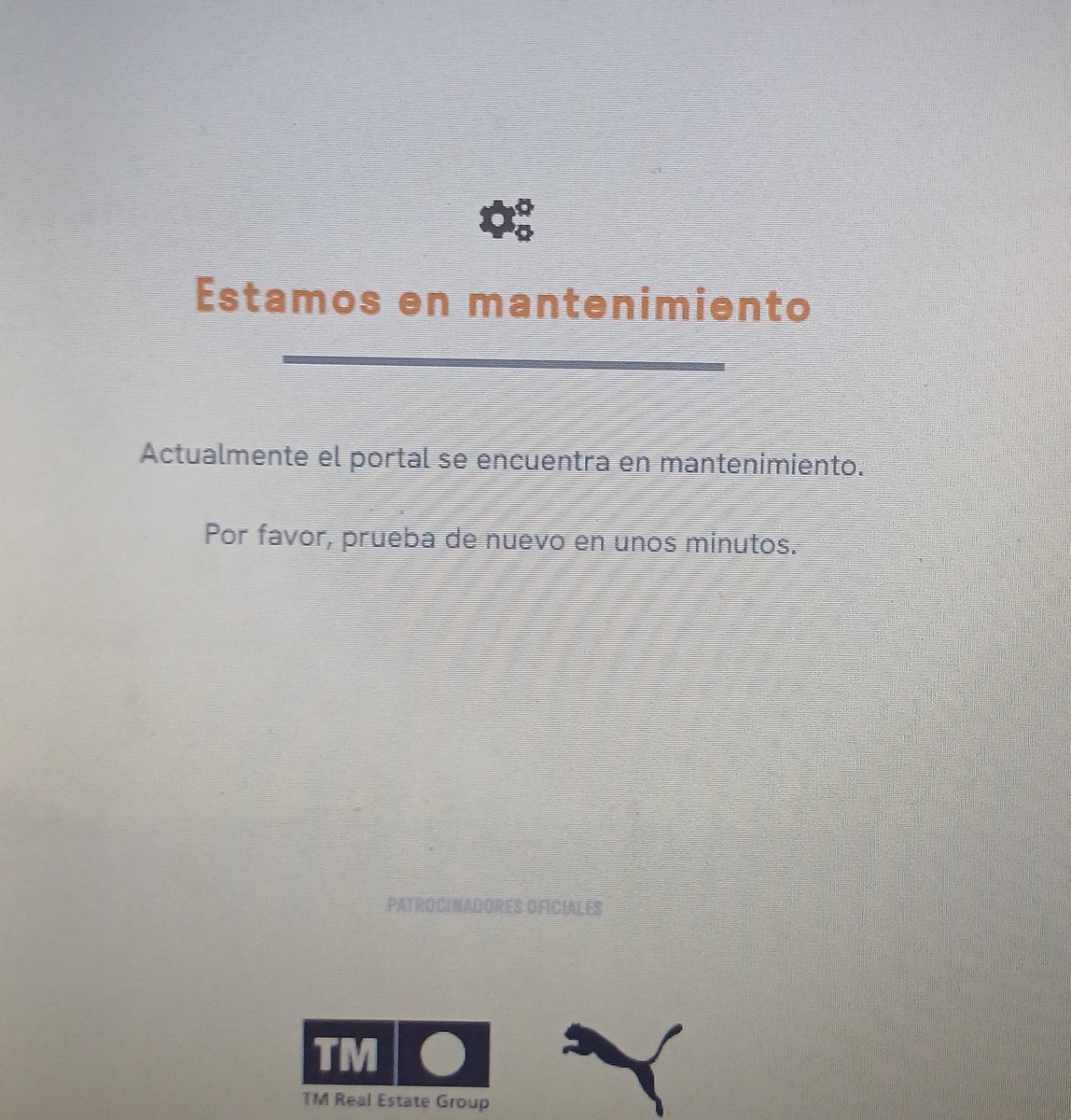 Vais a cambiar la portada de la página también <a href="/valenciacf/">Valencia CF</a> ??