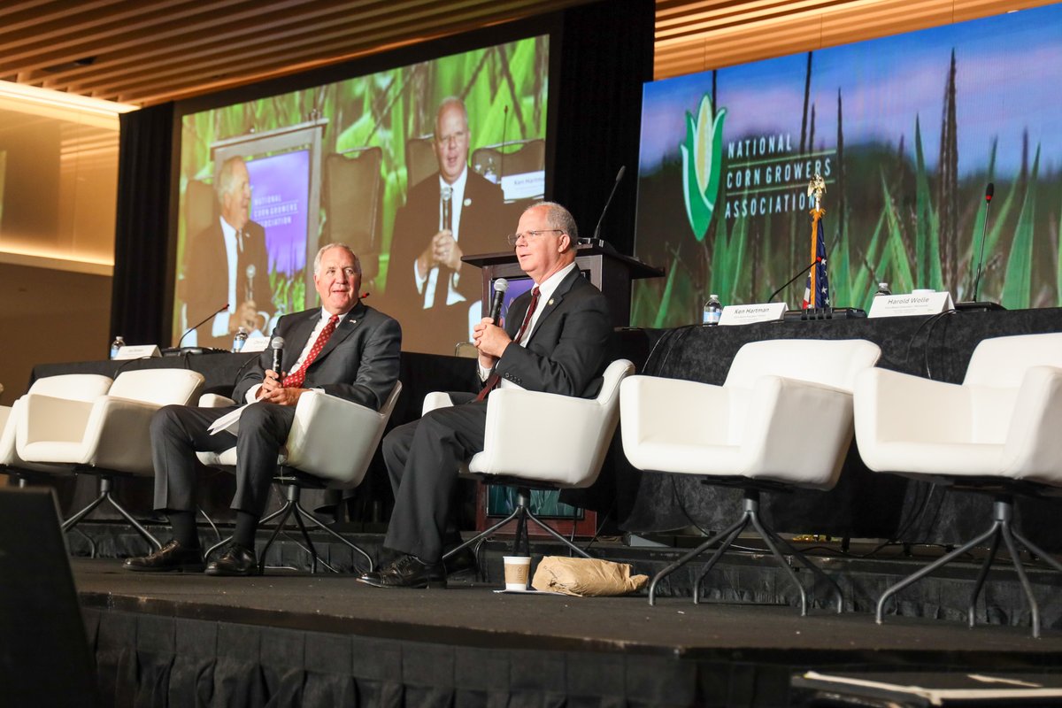 RepGuthrie's tweet image. Great start to the morning with the @NationalCorn Growers Association today! America's corn industry is the best in the world, playing a fundamental role in unleashing our domestic energy through biofuels. Thanks for having me!