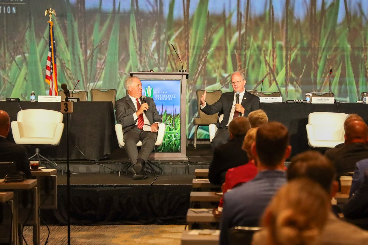 RepGuthrie's tweet image. Great start to the morning with the @NationalCorn Growers Association today! America's corn industry is the best in the world, playing a fundamental role in unleashing our domestic energy through biofuels. Thanks for having me!