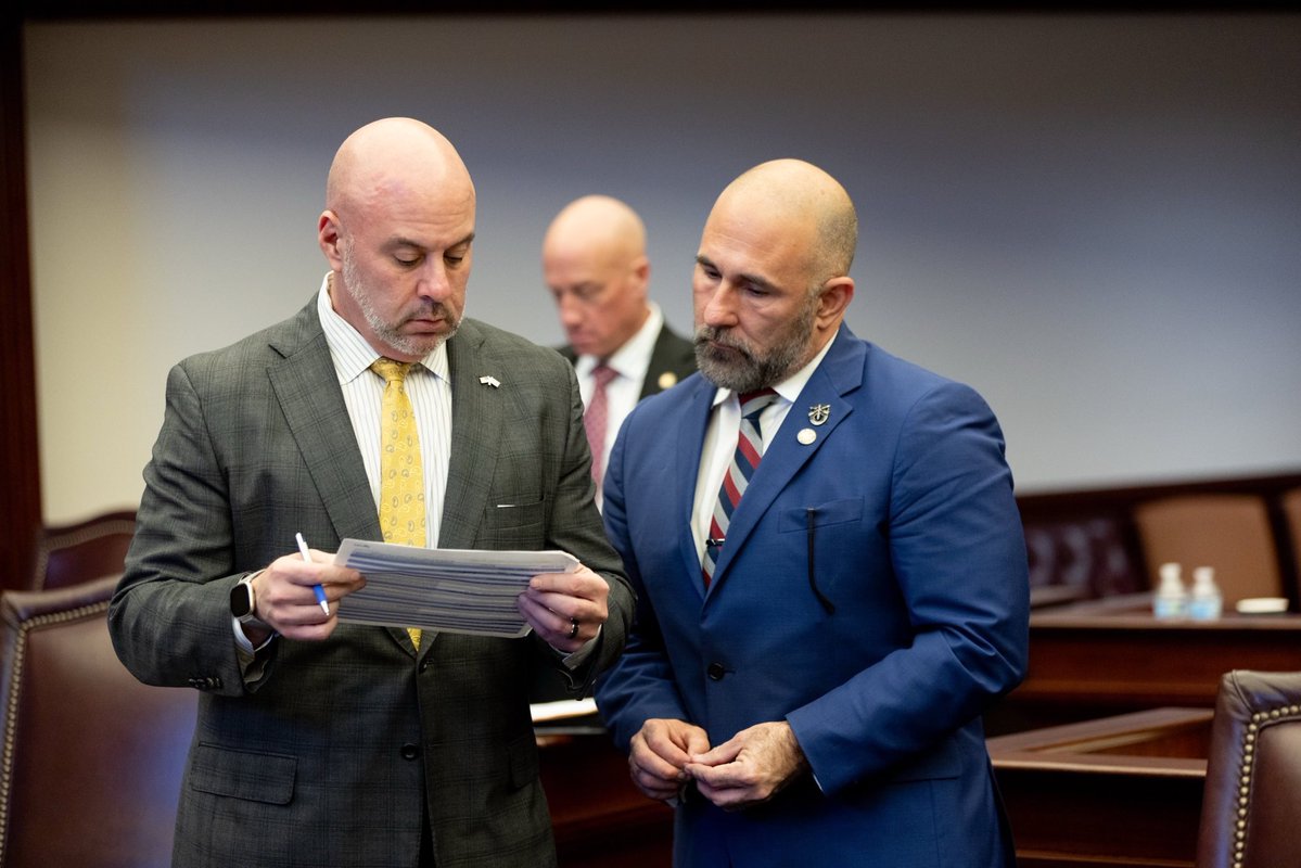 JayCollinsFL's tweet image. Congratulations to @GovGoneWild on being selected by @GovRonDeSantis to serve as Florida’s next CFO!
A strong choice to safeguard taxpayer dollars and keep Florida free and fiscally sound.